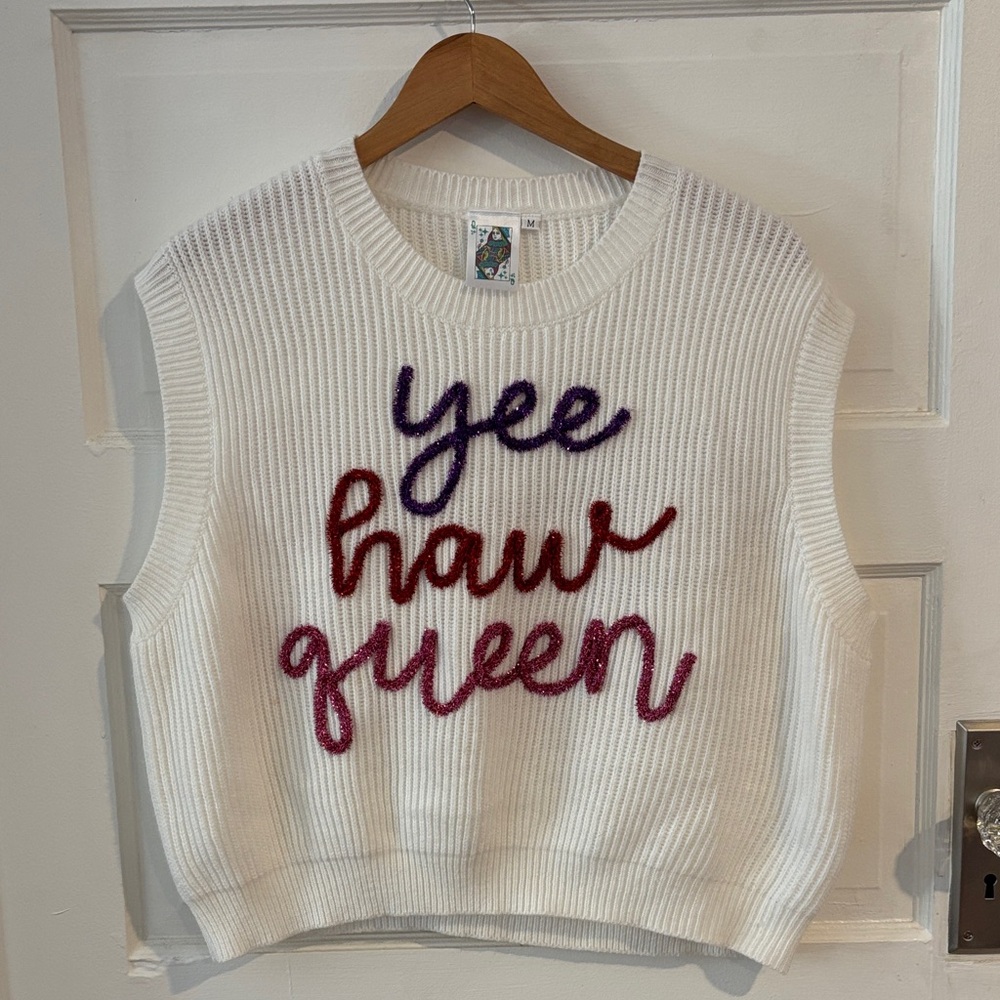 Queen Of Sparkles Size Medium White Sparkling sweater vest! Beautiful condition